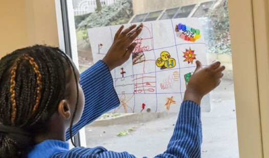 Place aux jeunes : atelier Apprendre par le jeu